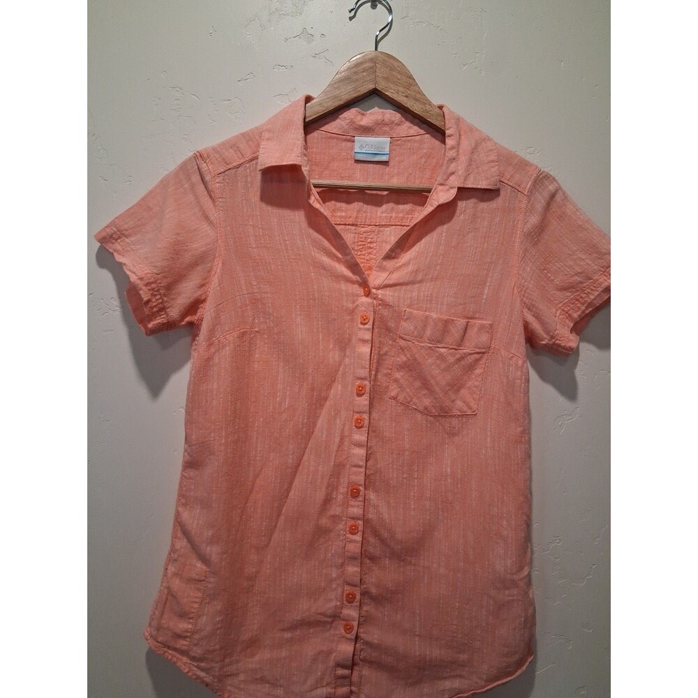 Columbia Sportswear Women XS Peach Cotton Short Sleeve Button Up Shirt Hiking